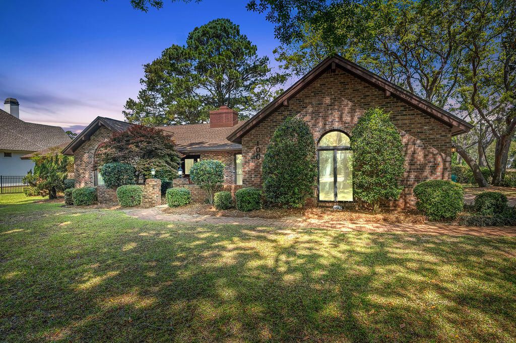 100 Sunset Cove, Niceville, FL 32578