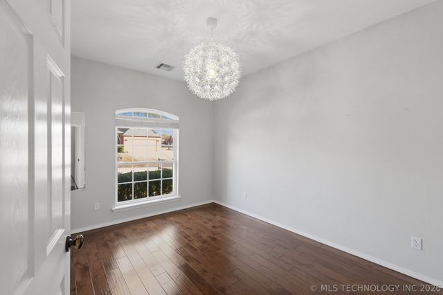 11112 S 3rd Street, Jenks, OK 74037