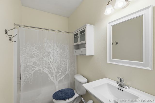 11112 S 3rd Street, Jenks, OK 74037