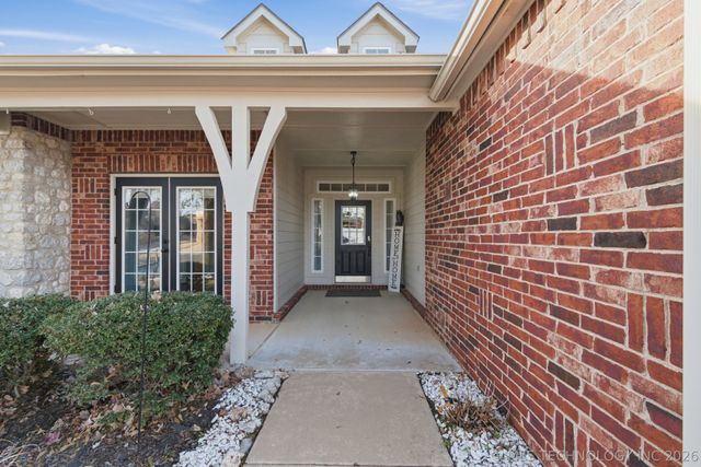 11112 S 3rd Street, Jenks, OK 74037