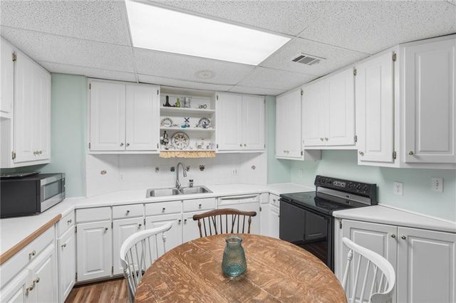 3725 Ridgeway Terrace, Suwanee, GA 30024