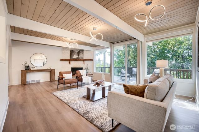 2130 140th Place SE, Bellevue, WA 98007