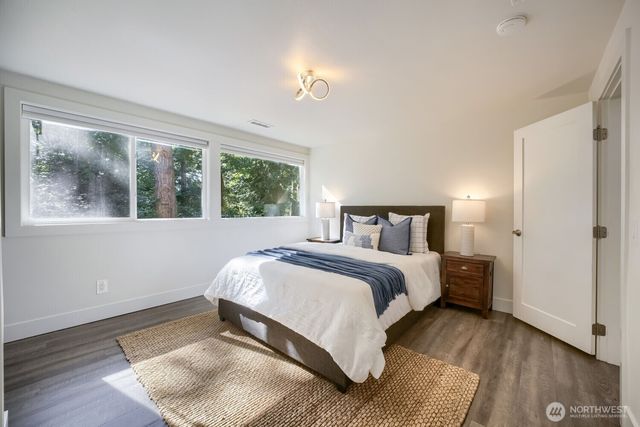 2130 140th Place SE, Bellevue, WA 98007
