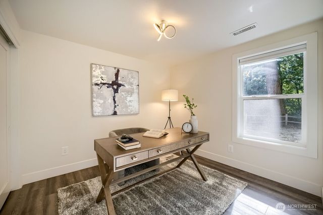 2130 140th Place SE, Bellevue, WA 98007