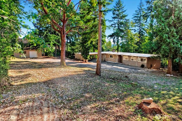 2130 140th Place SE, Bellevue, WA 98007