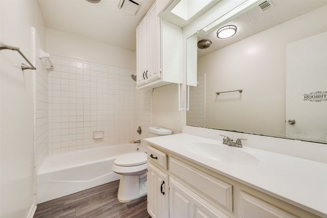 217 Silver Creek Drive, Duncanville, TX 75137