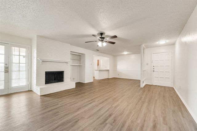 217 Silver Creek Drive, Duncanville, TX 75137