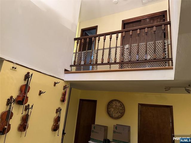 36 Lavina Trail, Jefferson Township, NJ 07438
