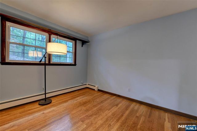 36 Lavina Trail, Jefferson Township, NJ 07438
