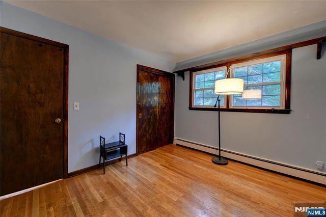 36 Lavina Trail, Jefferson Township, NJ 07438