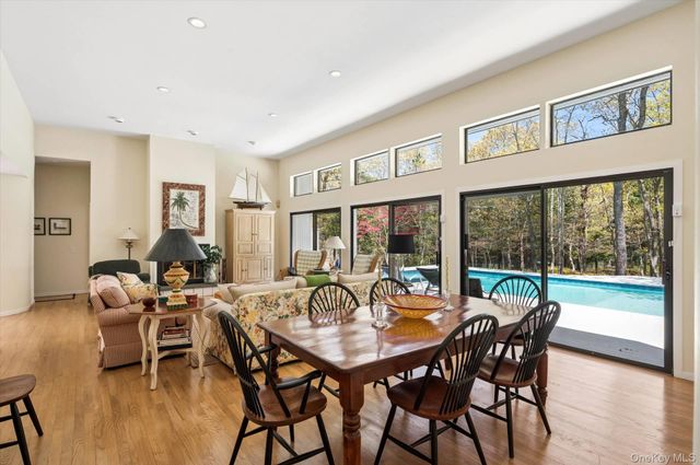 6 Deer Path, Quogue, NY 11959
