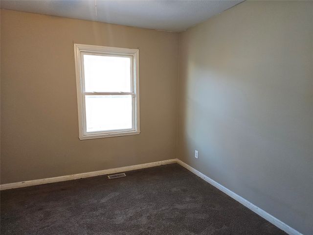 2311 Des Moines Street, Des Moines, IA 50317