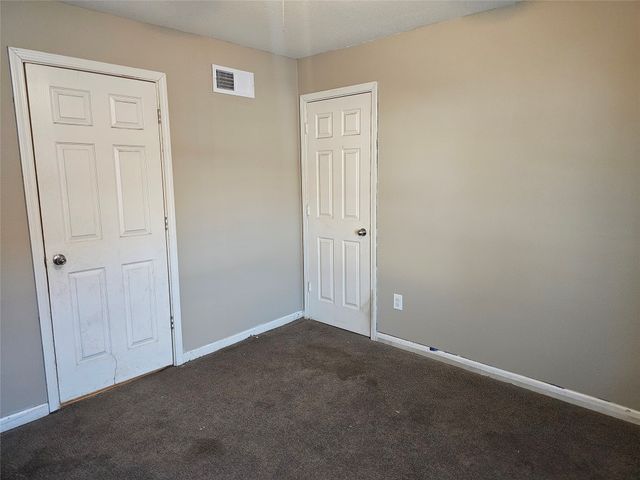 2311 Des Moines Street, Des Moines, IA 50317