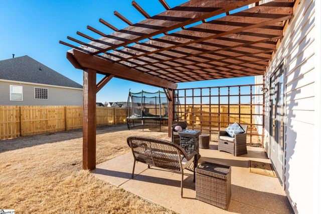 200 Odie Drive, Simpsonville, SC 29681