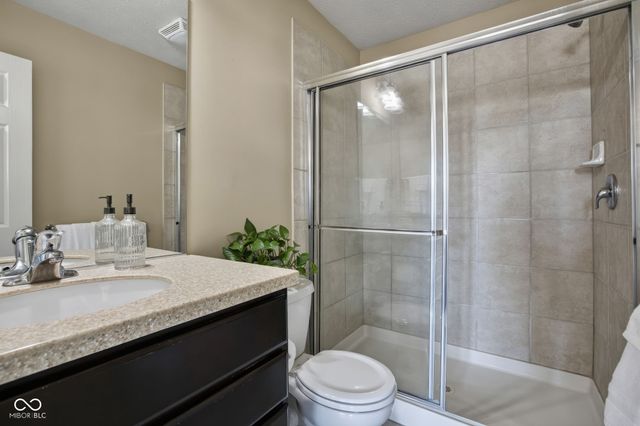 12692 Tamworth Drive, Fishers, IN 46037