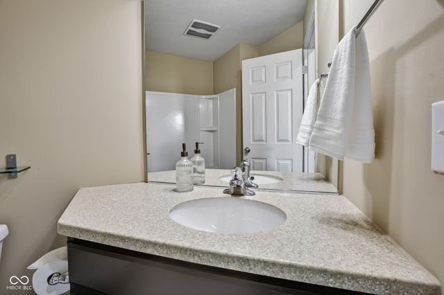 12692 Tamworth Drive, Fishers, IN 46037