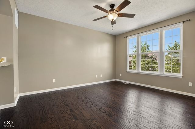 12692 Tamworth Drive, Fishers, IN 46037