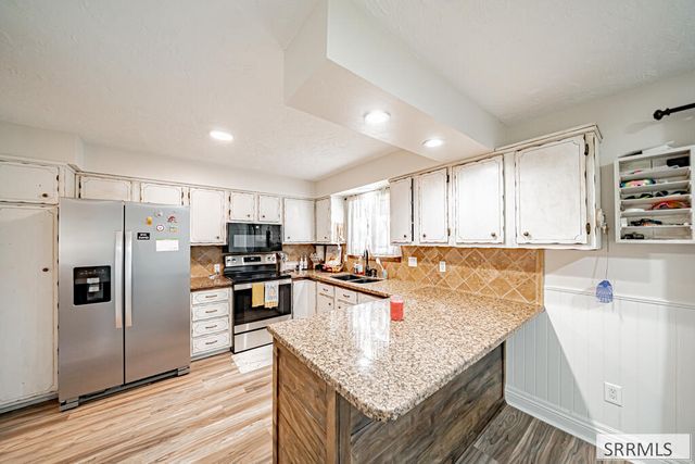 530 N Bob O Link Drive, Idaho Falls, ID 83401