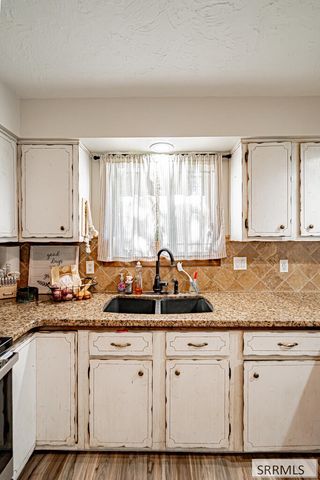 530 N Bob O Link Drive, Idaho Falls, ID 83401