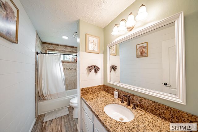 530 N Bob O Link Drive, Idaho Falls, ID 83401