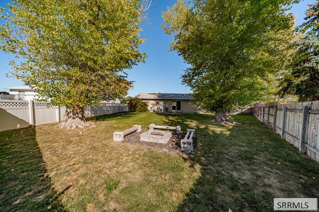 530 N Bob O Link Drive, Idaho Falls, ID 83401