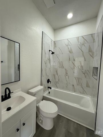 505 Jeffrey Street, Bakersfield, CA 93305