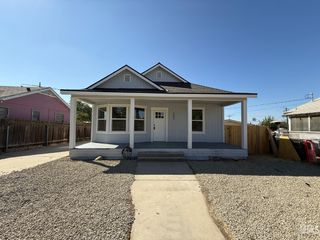 505 Jeffrey Street, Bakersfield, CA 93305
