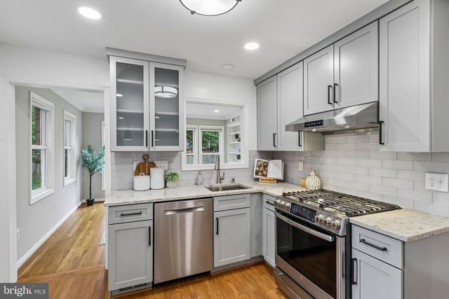 305 ASHBY ST, Alexandria, VA 22305