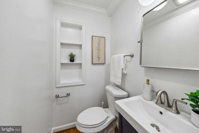 305 ASHBY ST, Alexandria, VA 22305