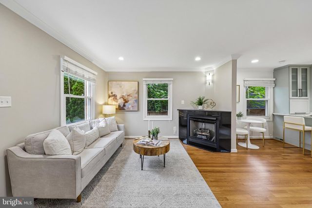 305 ASHBY ST, Alexandria, VA 22305