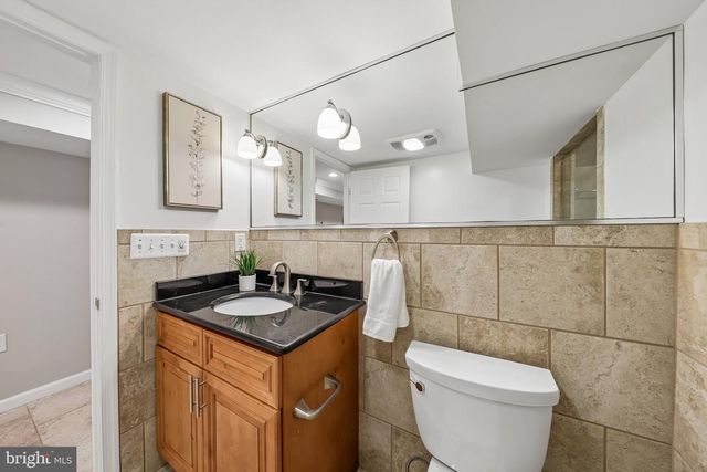 305 ASHBY ST, Alexandria, VA 22305