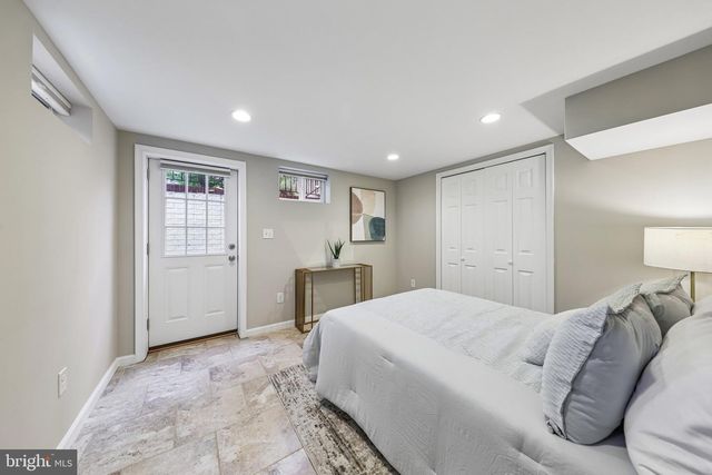305 ASHBY ST, Alexandria, VA 22305