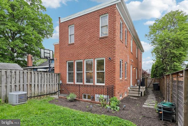 305 ASHBY ST, Alexandria, VA 22305