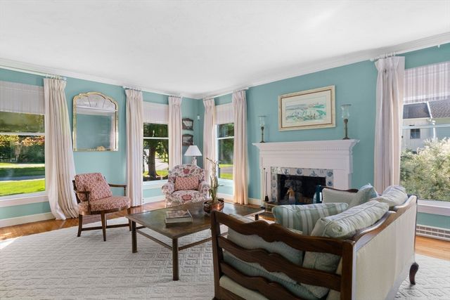 125 Oxbow Road, Needham, MA 02492