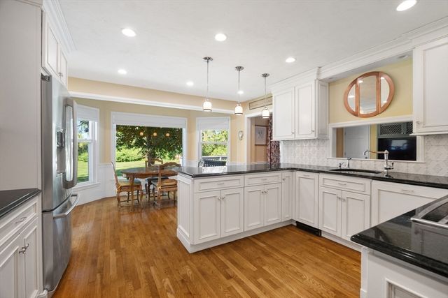 125 Oxbow Road, Needham, MA 02492