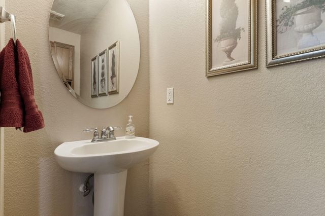 3324 Shiloh Road NE, Rio Rancho, NM 87144
