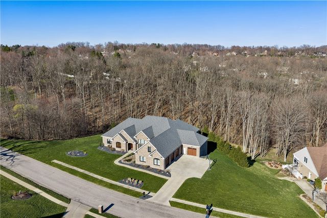 103 Waterside Dr, Chippewa Twp, PA 15010