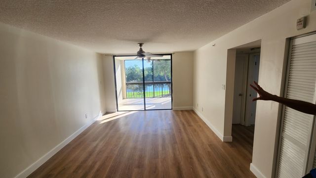 820 Lavers Circle G306, Delray Beach, FL 33444