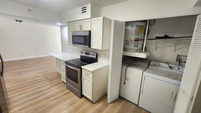820 Lavers Circle G306, Delray Beach, FL 33444