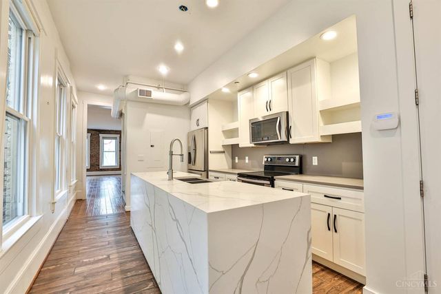 1203 Vine Street, Cincinnati, OH 45202