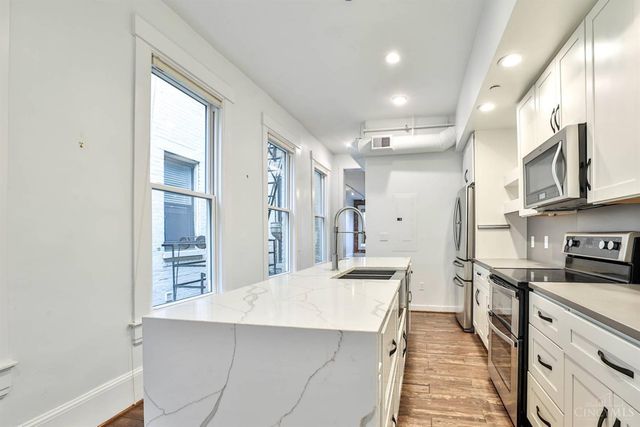 1203 Vine Street, Cincinnati, OH 45202