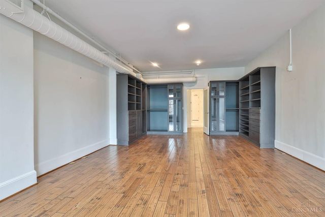 1203 Vine Street, Cincinnati, OH 45202