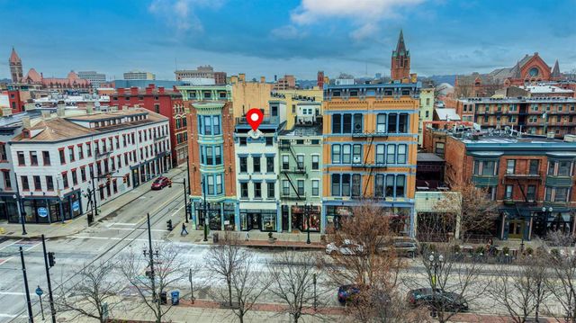1203 Vine Street, Cincinnati, OH 45202