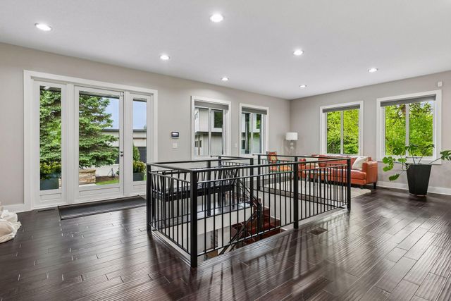 2900 Skyline Drive, Eagan, MN 55121