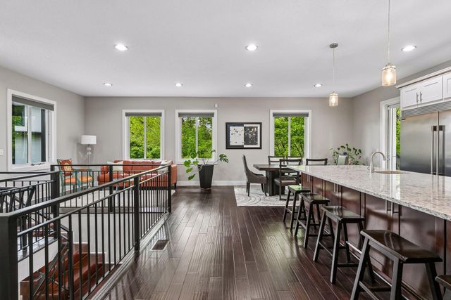 2900 Skyline Drive, Eagan, MN 55121