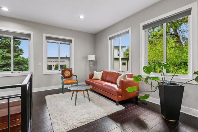 2900 Skyline Drive, Eagan, MN 55121
