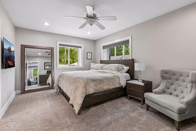 2900 Skyline Drive, Eagan, MN 55121
