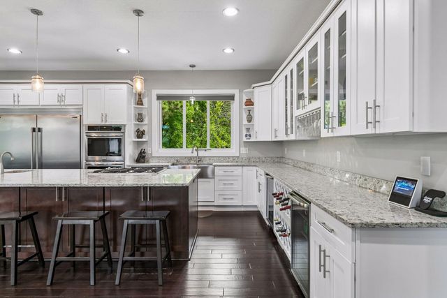 2900 Skyline Drive, Eagan, MN 55121