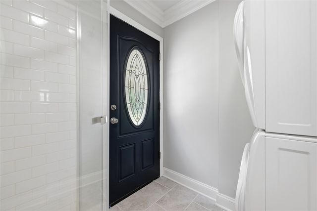 225 Sandalwood Dr, Cranberry Twp, PA 16066