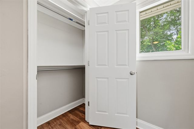 225 Sandalwood Dr, Cranberry Twp, PA 16066